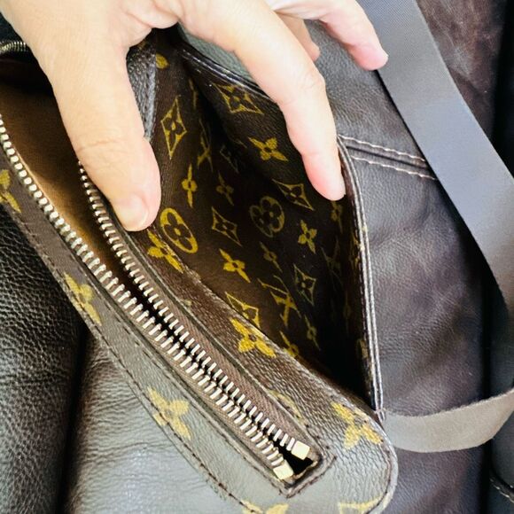 Louis Vuitton Geronimos Belt Bag Monogram - Picture 13 of 16